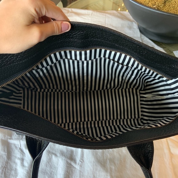 Kate Spade | Black Large Soft Leather Tote NWOT - Picture 6 of 8